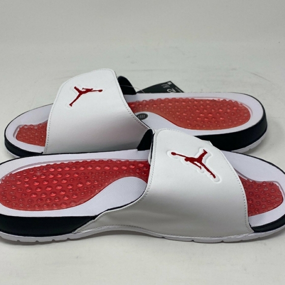 Jordan Hydro V Slides - Picture 2 of 5